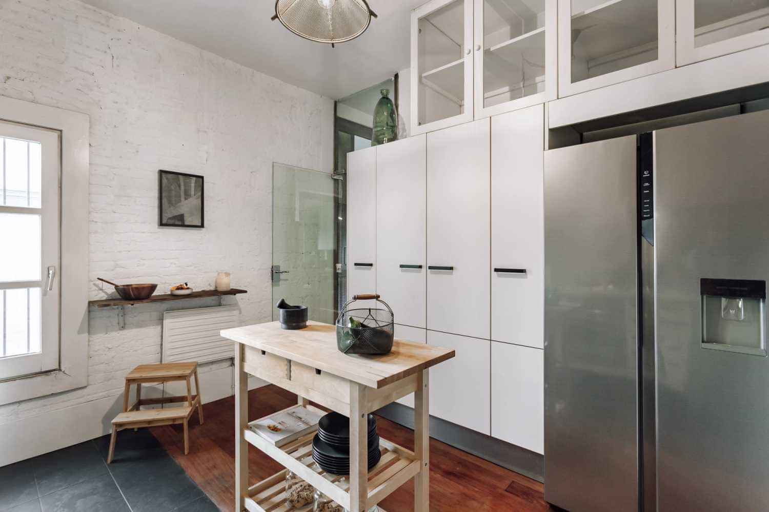 Zuheros, Barcelona - Barcelona, Spain - Amenities