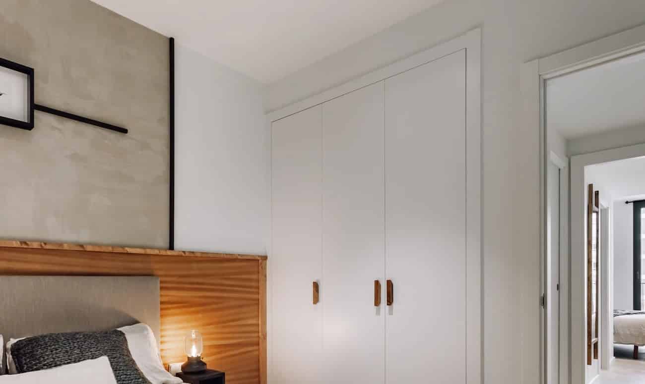 Common Area?w=400&h=260&fit=crop&q=40&auto=format&trim=auto