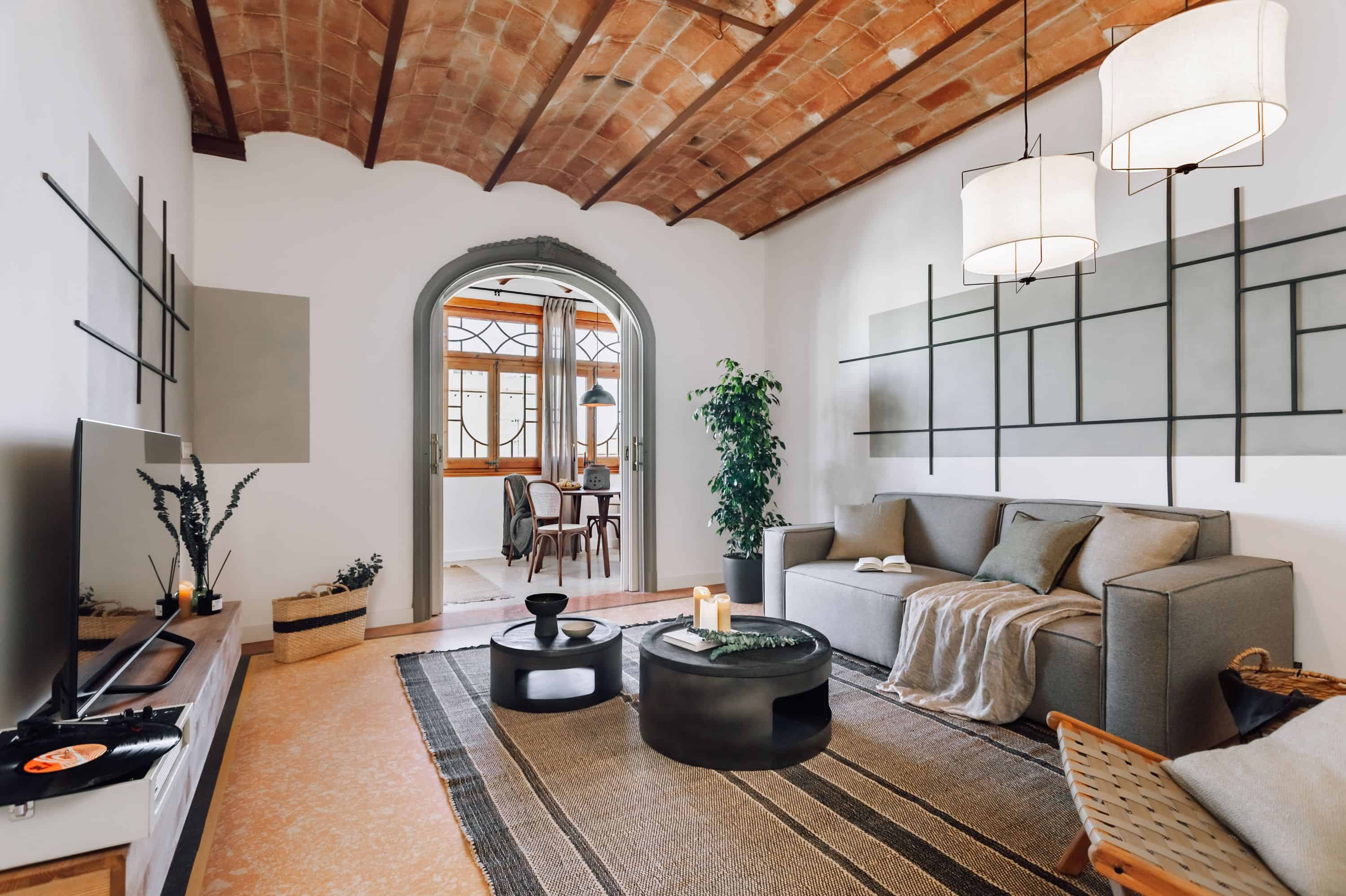 Common Area?w=400&h=260&fit=crop&q=40&auto=format&trim=auto