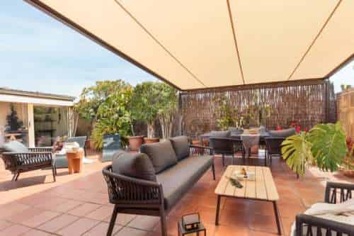 Common Area?w=400&h=260&fit=crop&q=40&auto=format&trim=auto