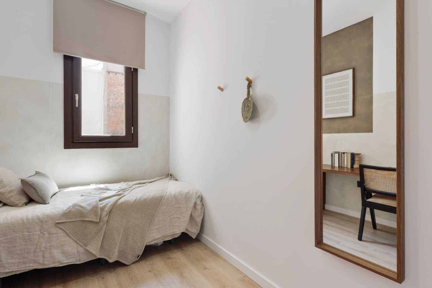 Common Area?w=400&h=260&fit=crop&q=40&auto=format&trim=auto