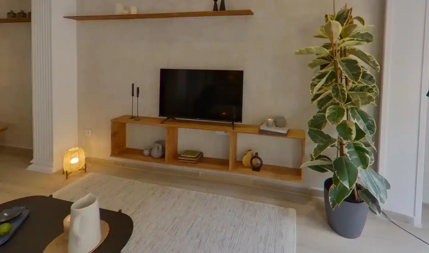 Common Area?w=400&h=260&fit=crop&q=40&auto=format&trim=auto