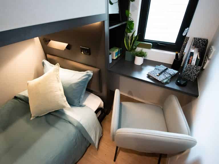 6-Bed Apartments Upper (Bunk Cabin)