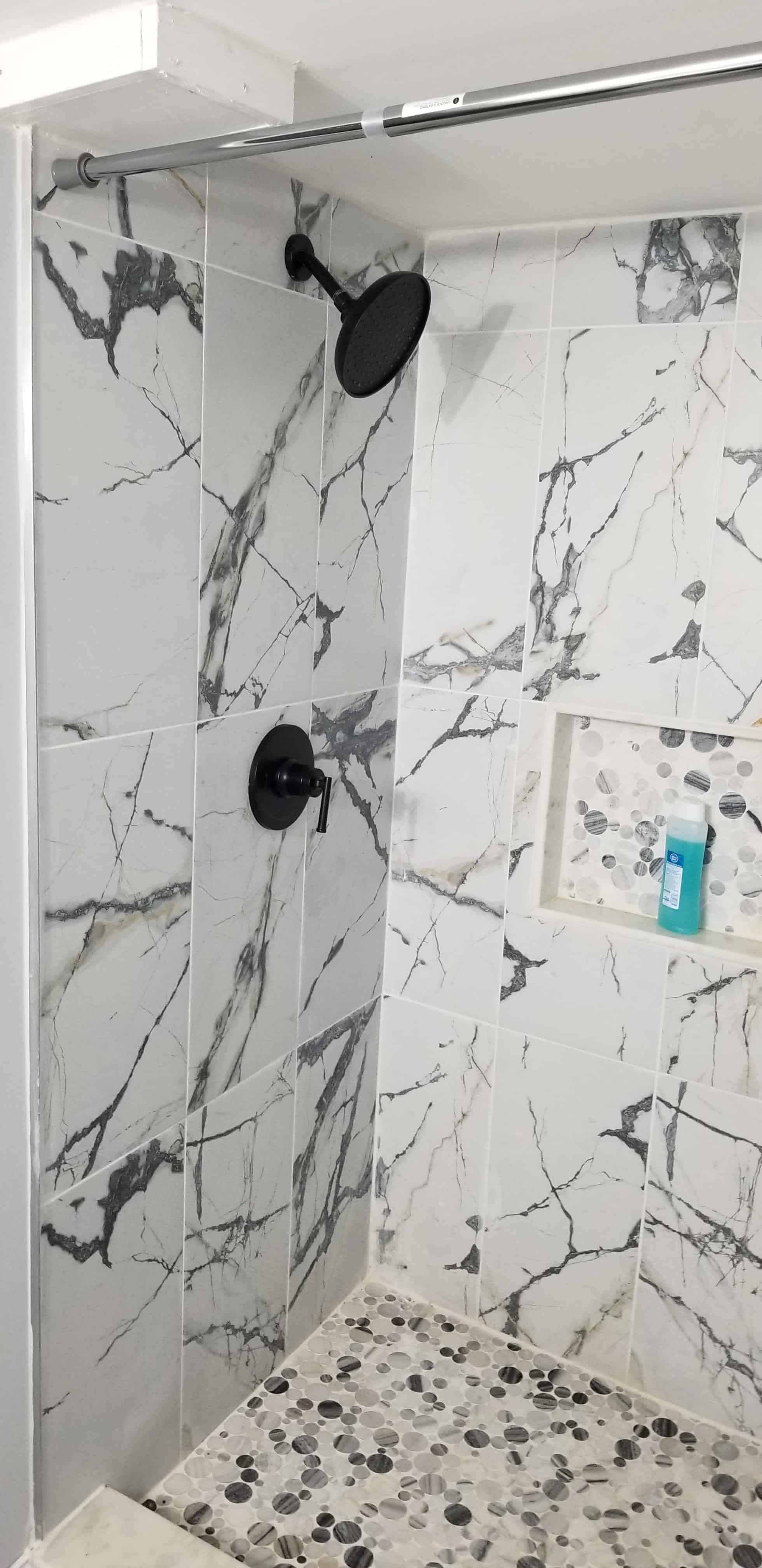 Room in a 7 Bedroom Apartment, MD 20706 (4470) - Washington DC, District of Columbia, United States - Bathroom