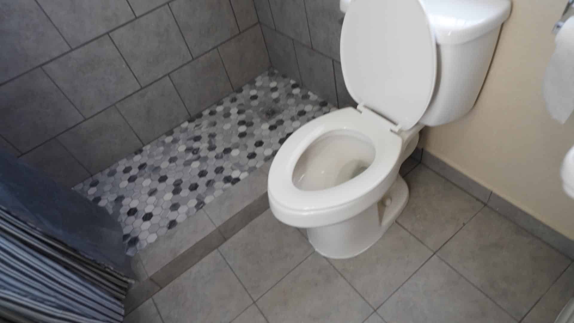 Room in a 5 Bedroom Apartment, NV 89106 (4676) - Las Vegas, Nevada, United States - Bathroom