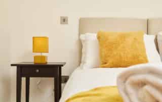 2 Bedroom 2 Bathroom Apartment - Bedroom?w=400&h=260&fit=crop&q=40&auto=format&trim=auto