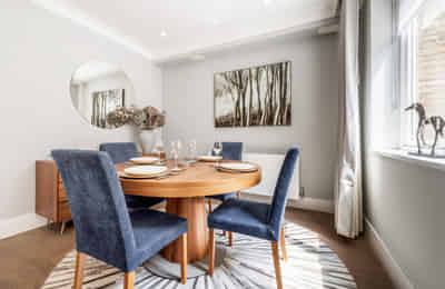 Brook's Mews W1K, London - London, England, United Kingdom - Common Area