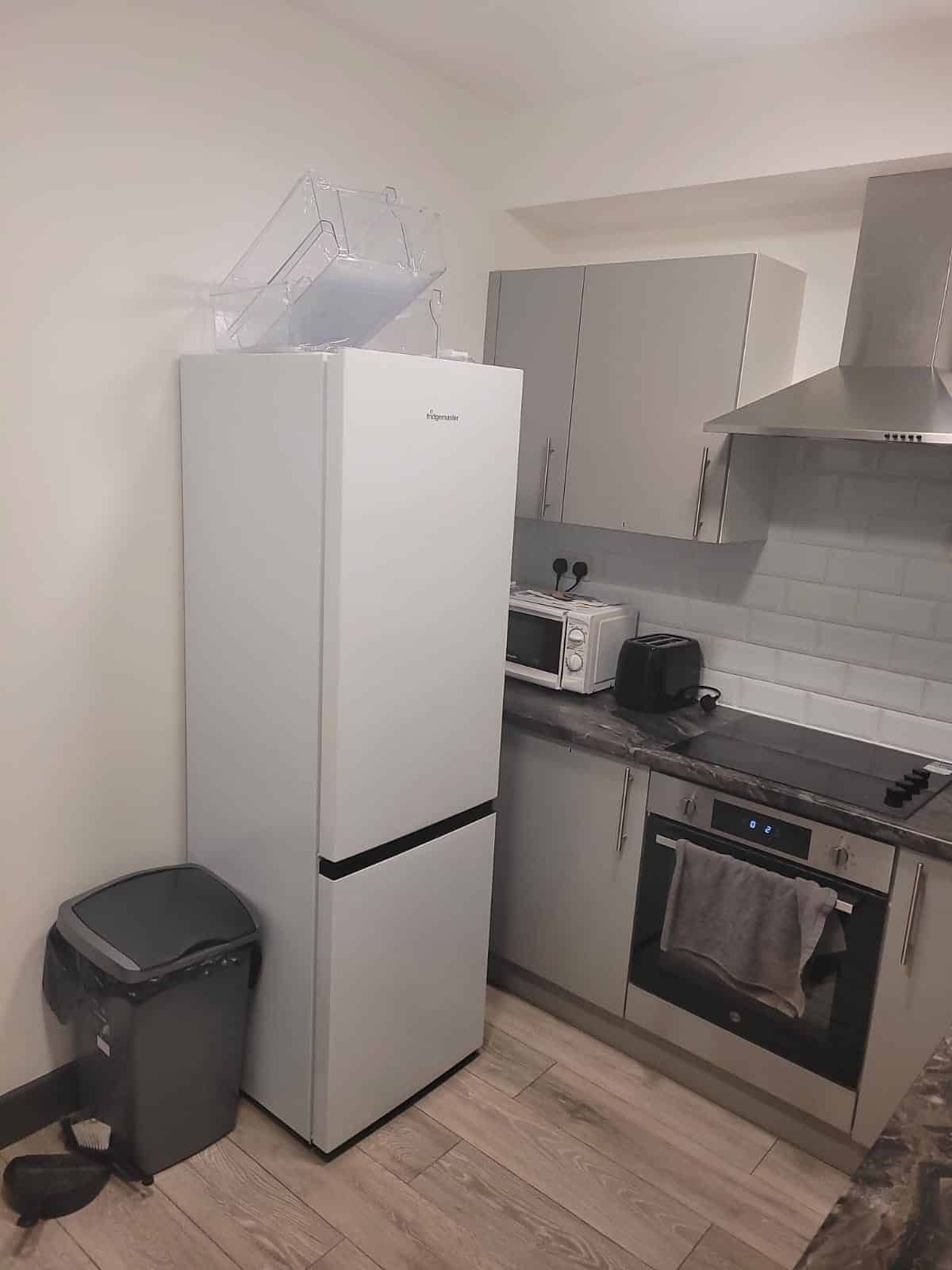 En Suite Room - Bathroom?w=400&h=260&fit=crop&q=40&auto=format&trim=auto