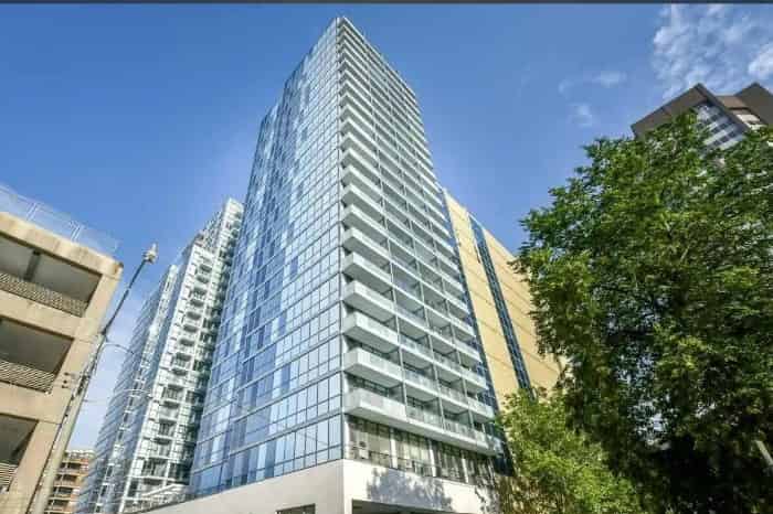 Liwinco M5T OA9, Toronto - Toronto, Ontario, Canada - Exterior