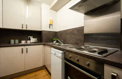 Flat 1. 205 Hyde Park Road - LS6 1AH, Leeds - Leeds, England, United Kingdom - 7 Bedroom 2 Bathroom - Kitchen