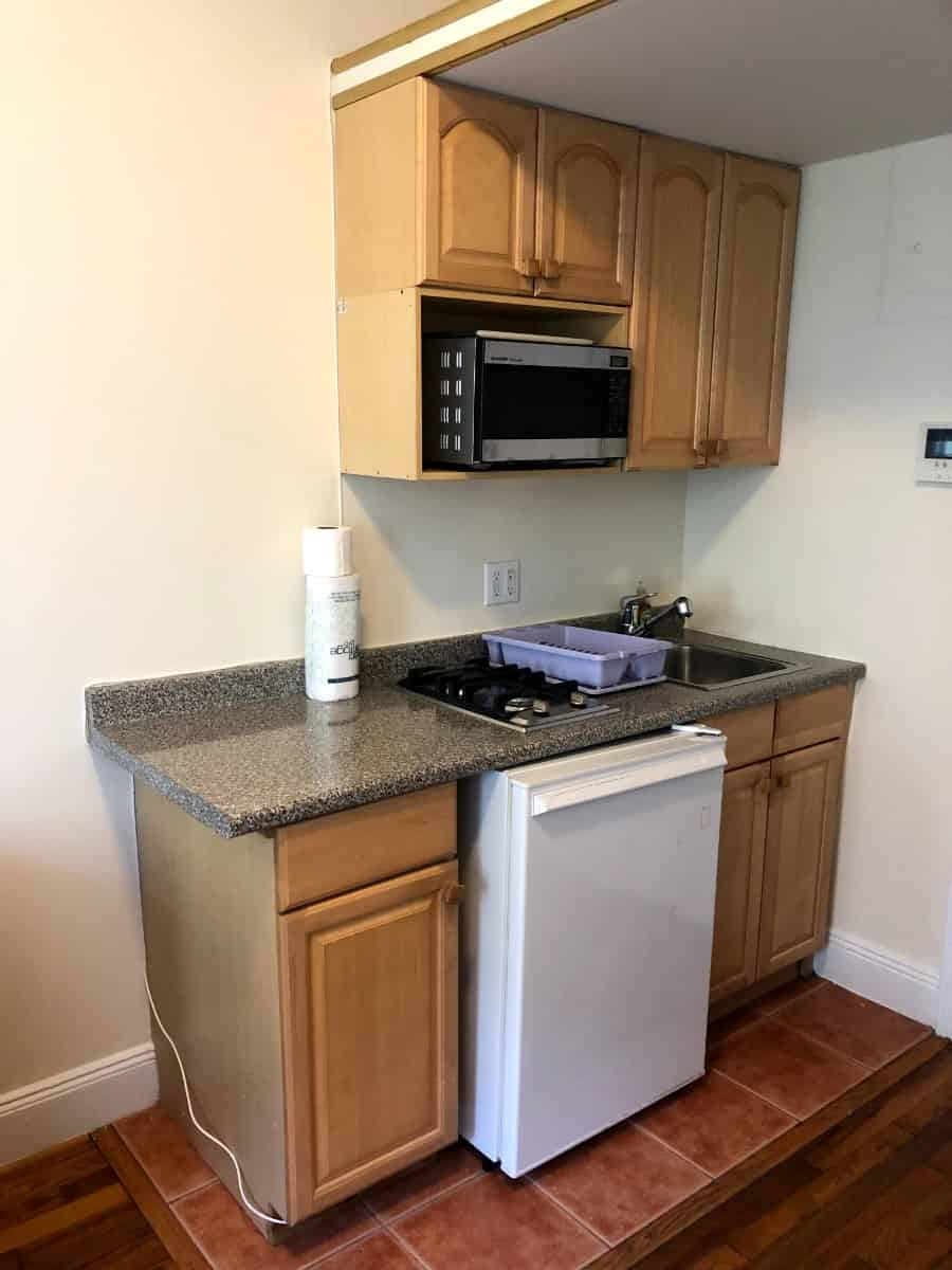 Common Area?w=400&h=260&fit=crop&q=40&auto=format&trim=auto