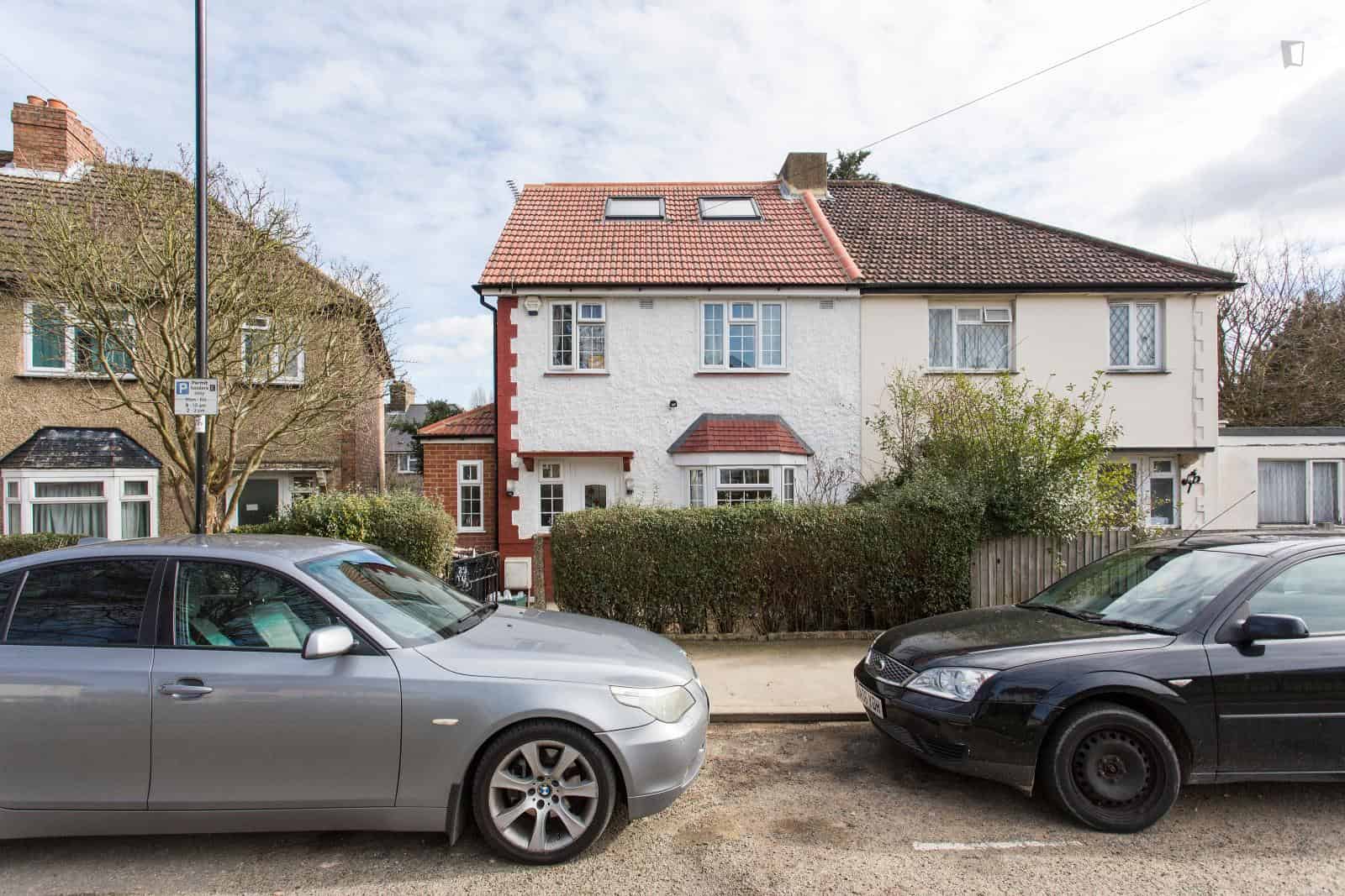 Room in a 5 Bedroom Apartment, Exhibition Rd, London, SW7 2BX - London, England, United Kingdom - Exterior