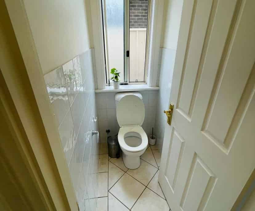 Amenities?w=400&h=260&fit=crop&q=40&auto=format&trim=auto