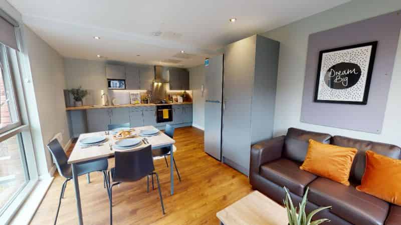 Amenities?w=400&h=260&fit=crop&q=40&auto=format&trim=auto