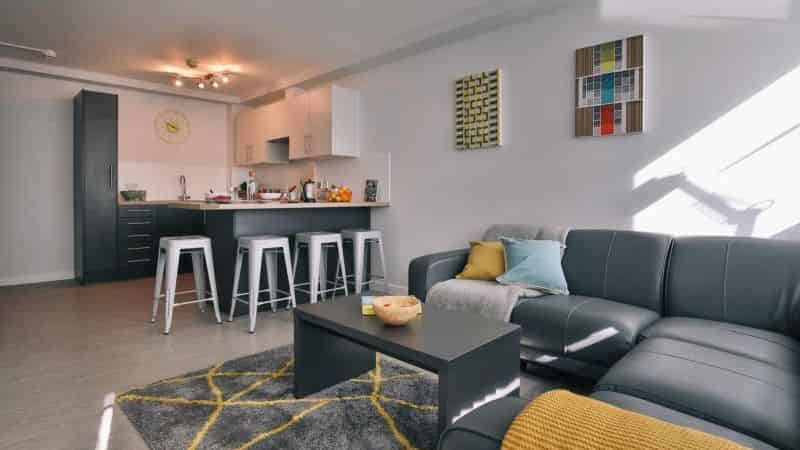 Silver En Suite Deluxe