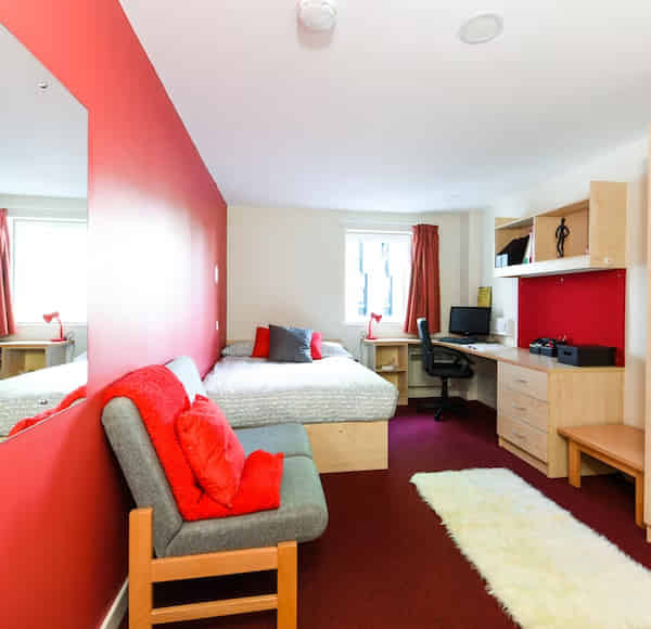 Ensuite Silver Plus - Top Floor