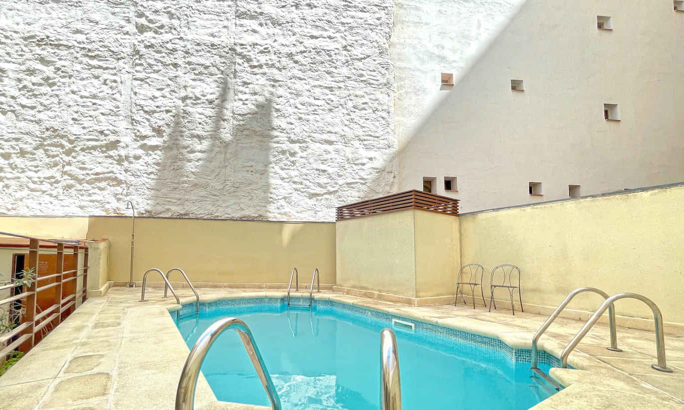 Tetela, Madrid - Madrid, Spain - Amenities