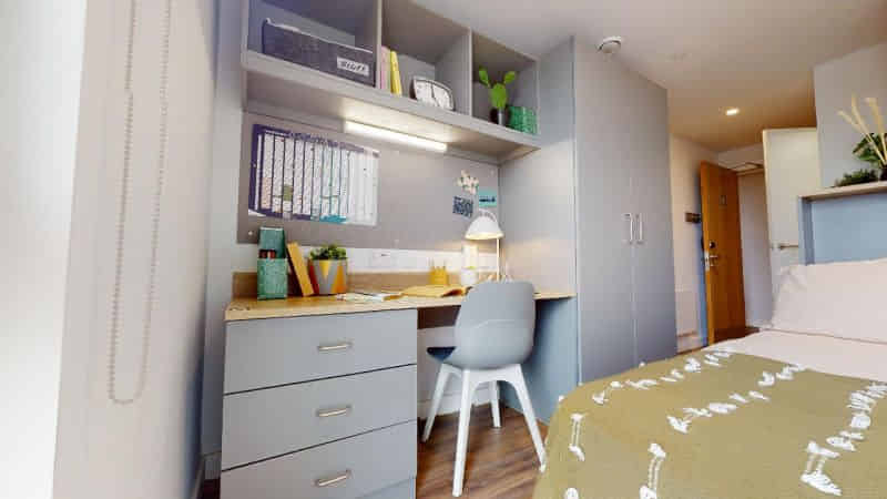 Kitchen?w=400&h=260&fit=crop&q=40&auto=format&trim=auto