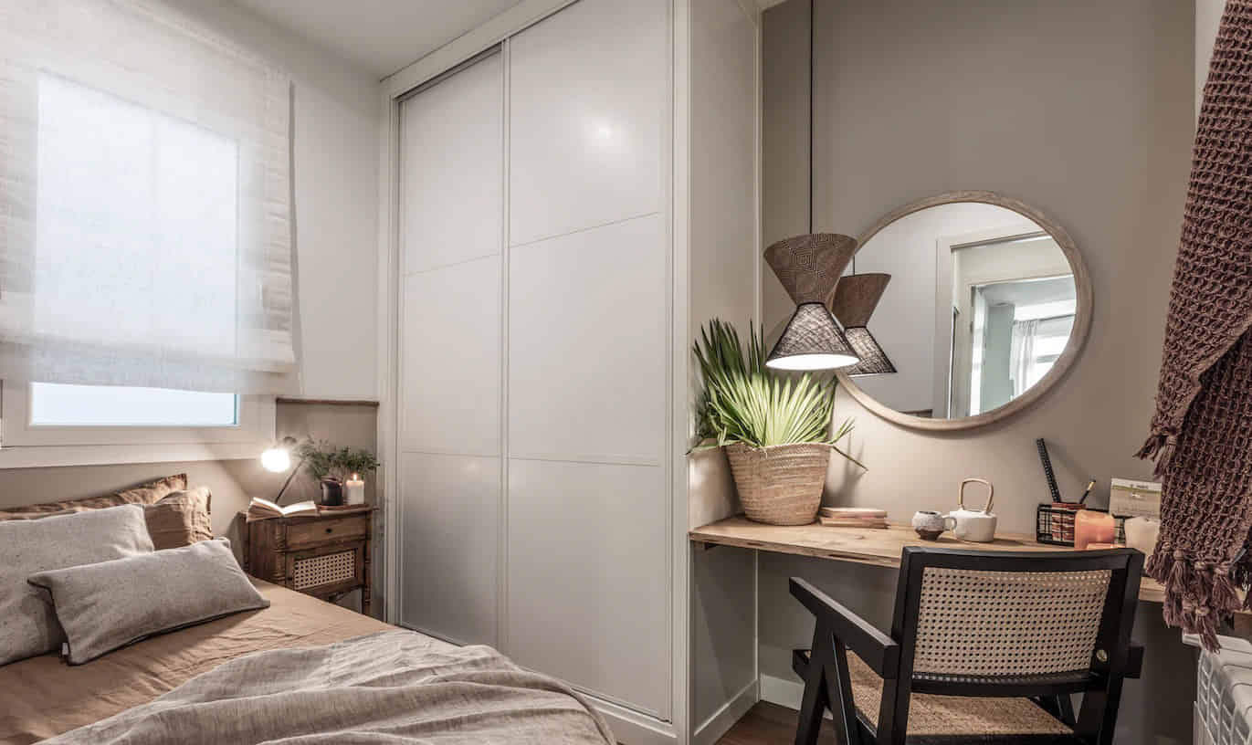 Common Area?w=400&h=260&fit=crop&q=40&auto=format&trim=auto