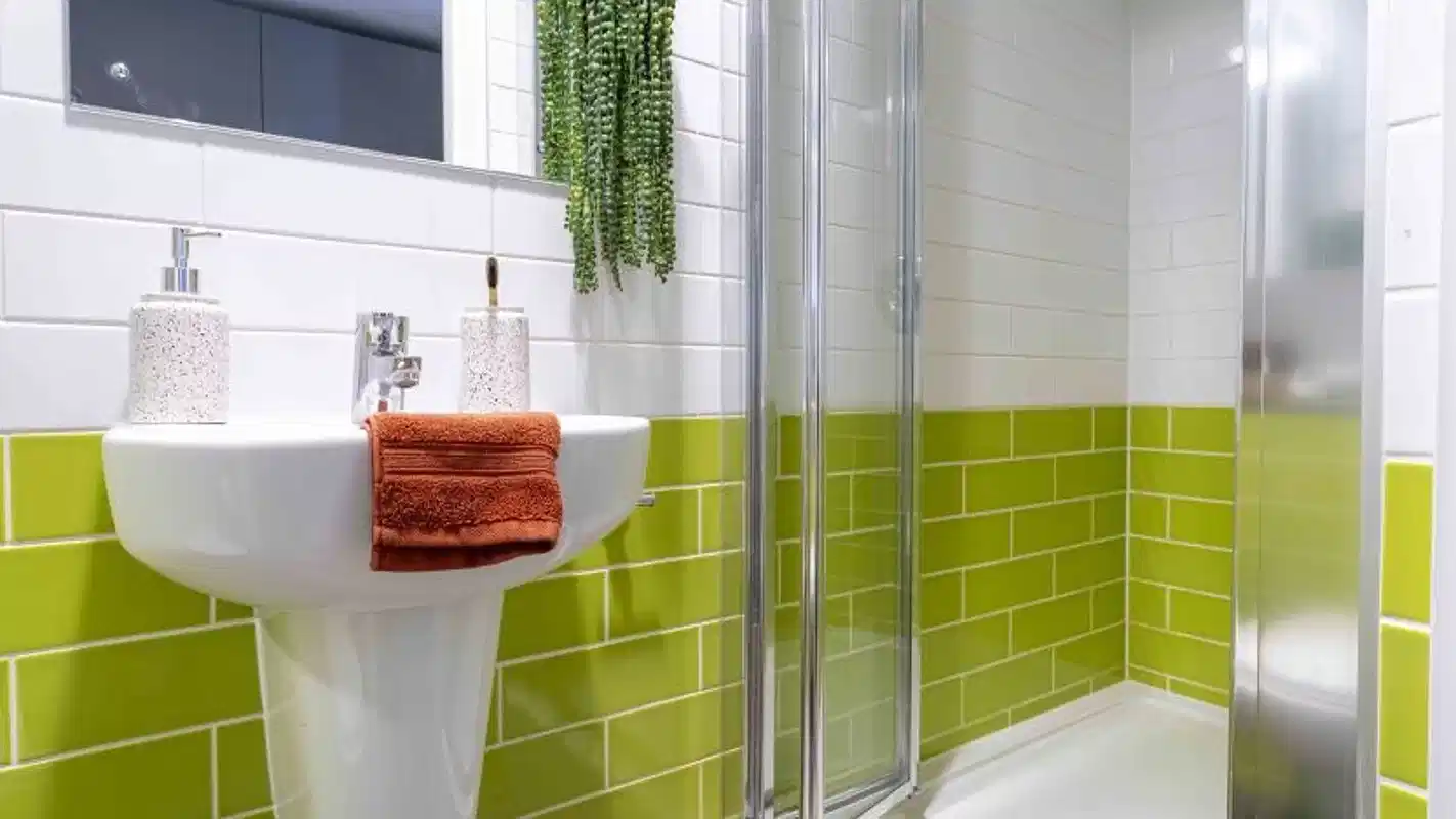 Amenities?w=400&h=260&fit=crop&q=40&auto=format&trim=auto