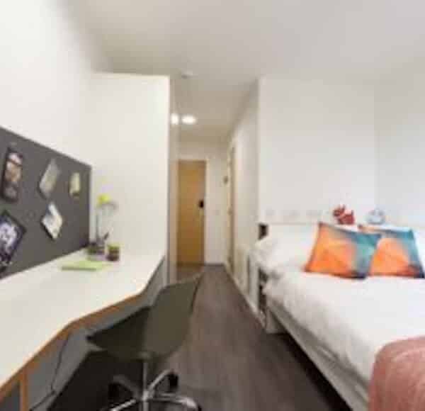 Ensuite Silver Plus - Upper Floor