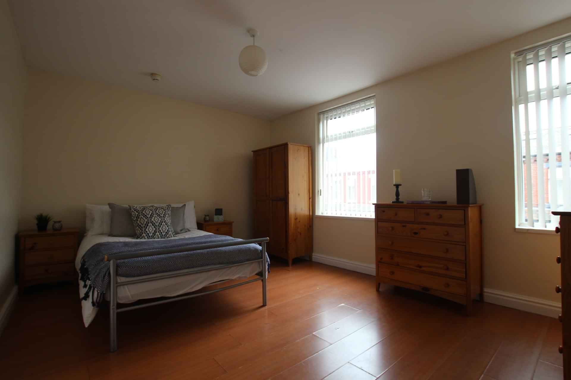 Ruskin Avenue M14, Manchester - Manchester, England, United Kingdom - 6 Bedroom 2 Bathroom Apartment (1) - Bedroom
