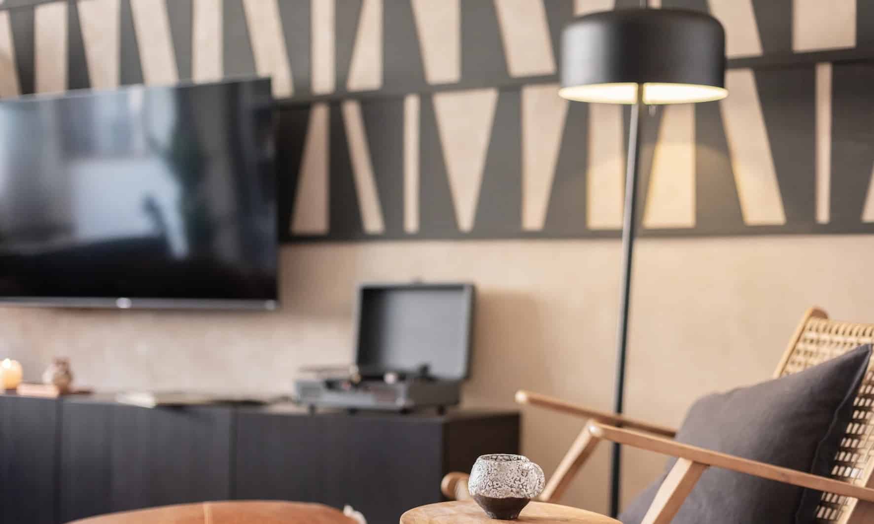 Bechar, Madrid - Madrid, Spain - Amenities