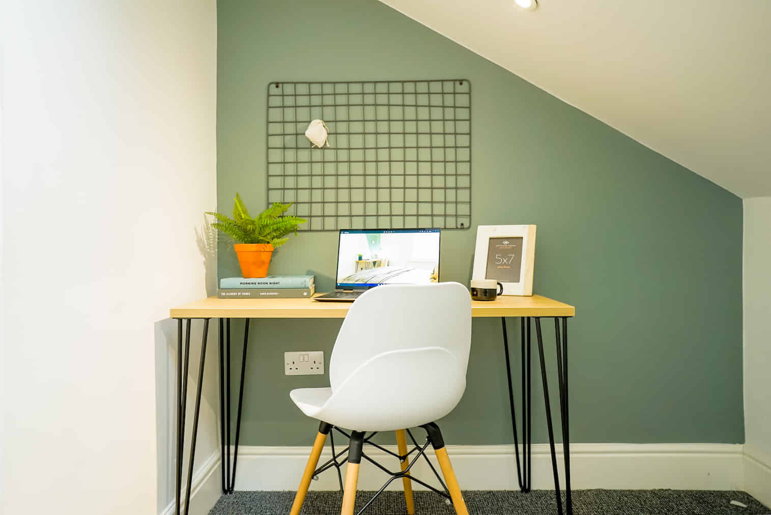 Driffield Street, Manchester - Manchester, England, United Kingdom - 5 Bedroom 2 Bathroom Apartment - Amenities