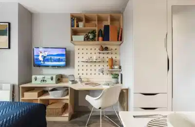 Common Area?w=400&h=260&fit=crop&q=40&auto=format&trim=auto