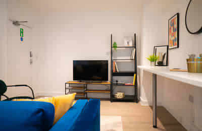 Claremont Road M14, Manchester - Manchester, England, United Kingdom - Amenities
