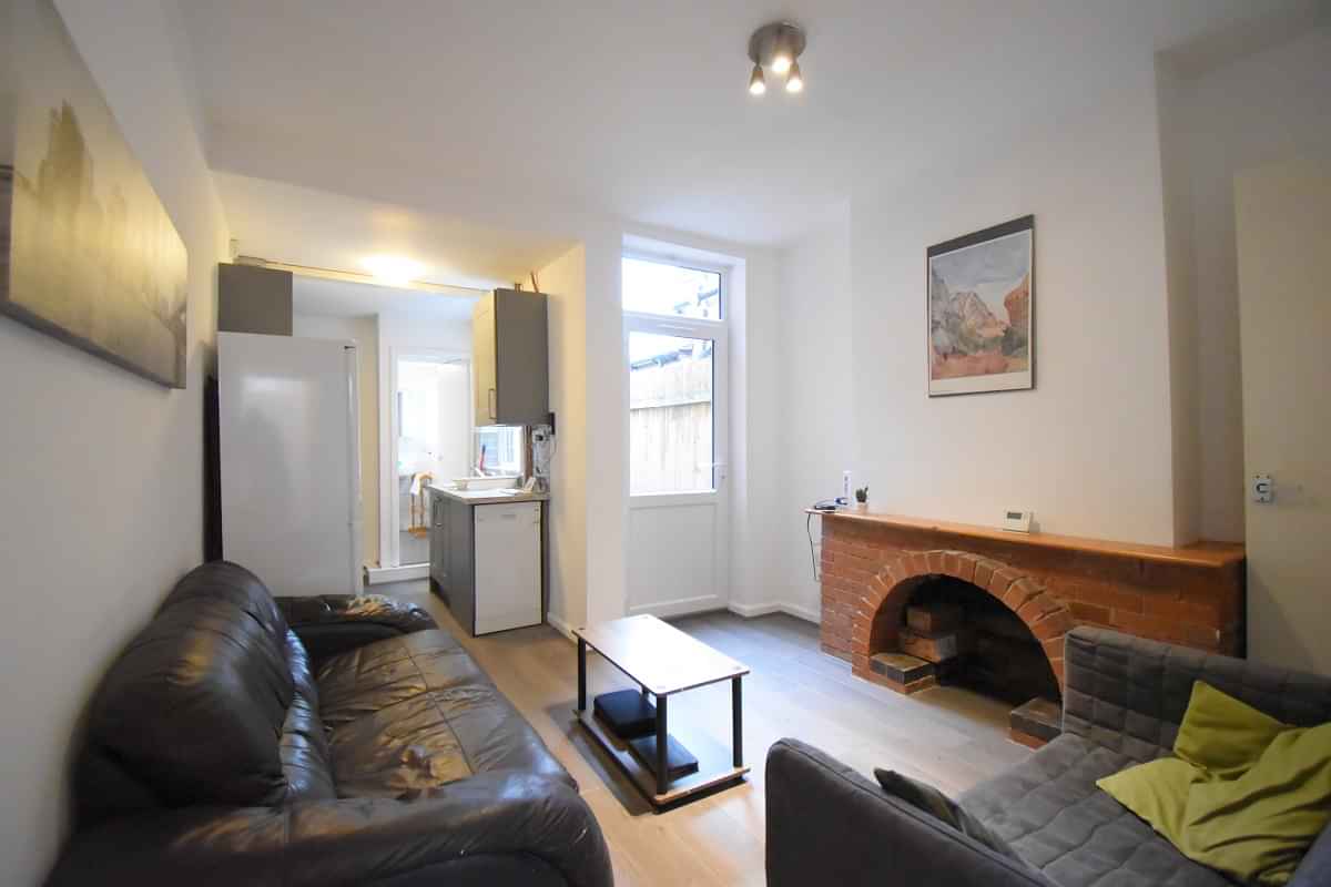 3 Bedroom Apartment, 35 Winnie Road, Selly Oak, Birmingham B29 6JU - Birmingham, England, United Kingdom - Common Area