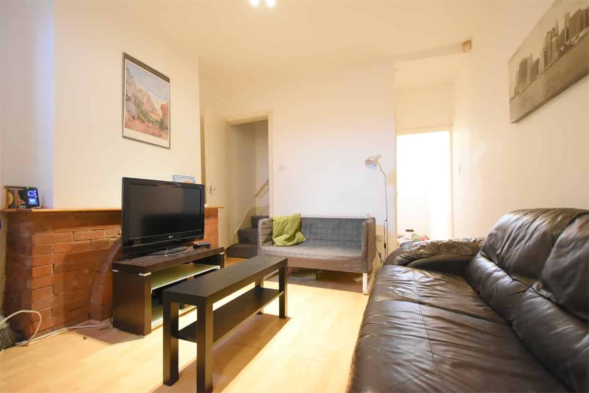 4 Bedroom Apartment, 15 Winnie Road, Selly Oak, Birmingham B29 6JU - Birmingham, England, United Kingdom - Common Area