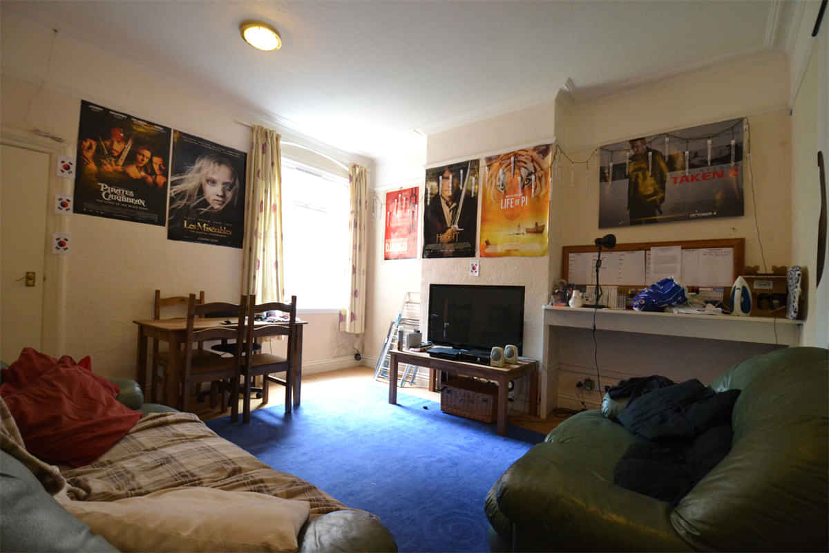 5 BR On Pershore Road, Birmingham - Birmingham, England, United Kingdom - Common Area