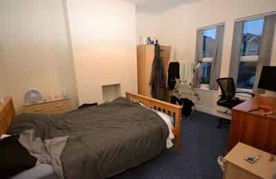 Gloucester Road, Bristol - Bristol, England, United Kingdom - 6 Bedroom 1 Bathroom Apartment - Bedroom