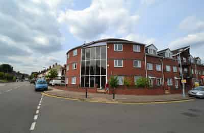 4 Bedroom Apartment, Stephens Court, Selly Oak, Birmingham B29 7SA (Flat 2) - Birmingham, England, United Kingdom - Exterior