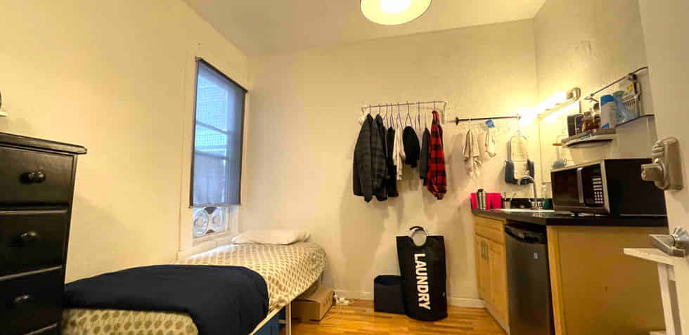 Kitchen?w=400&h=260&fit=crop&q=40&auto=format&trim=auto