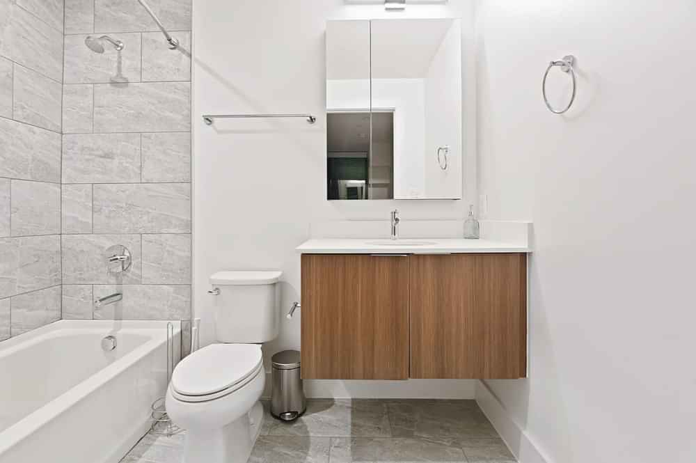 Bedroom?w=400&h=260&fit=crop&q=40&auto=format&trim=auto