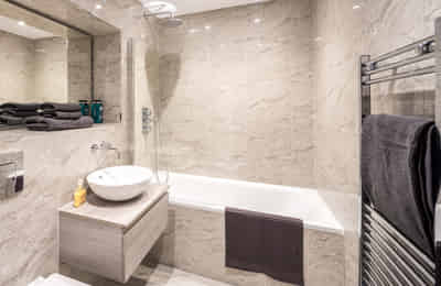 Abbey View 9, St Albans - Watford, England, United Kingdom - 1 Bedroom Flat - Bathroom
