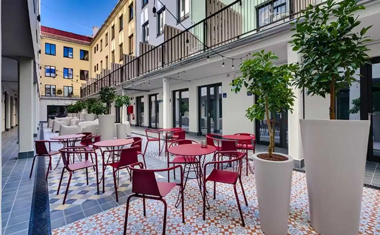 Livensa Living Studios Valencia Viveros, Valencia - Valencia, Spain - Common Area