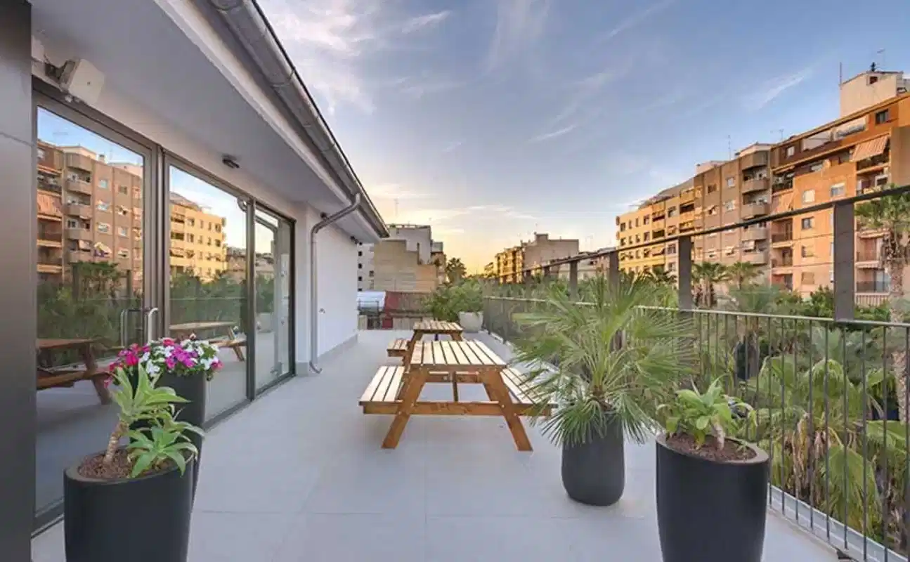 Livensa Living Studios Valencia Viveros, Valencia 5