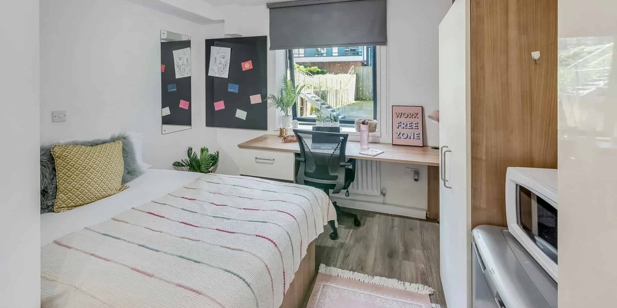 Studio Private Lower Level
