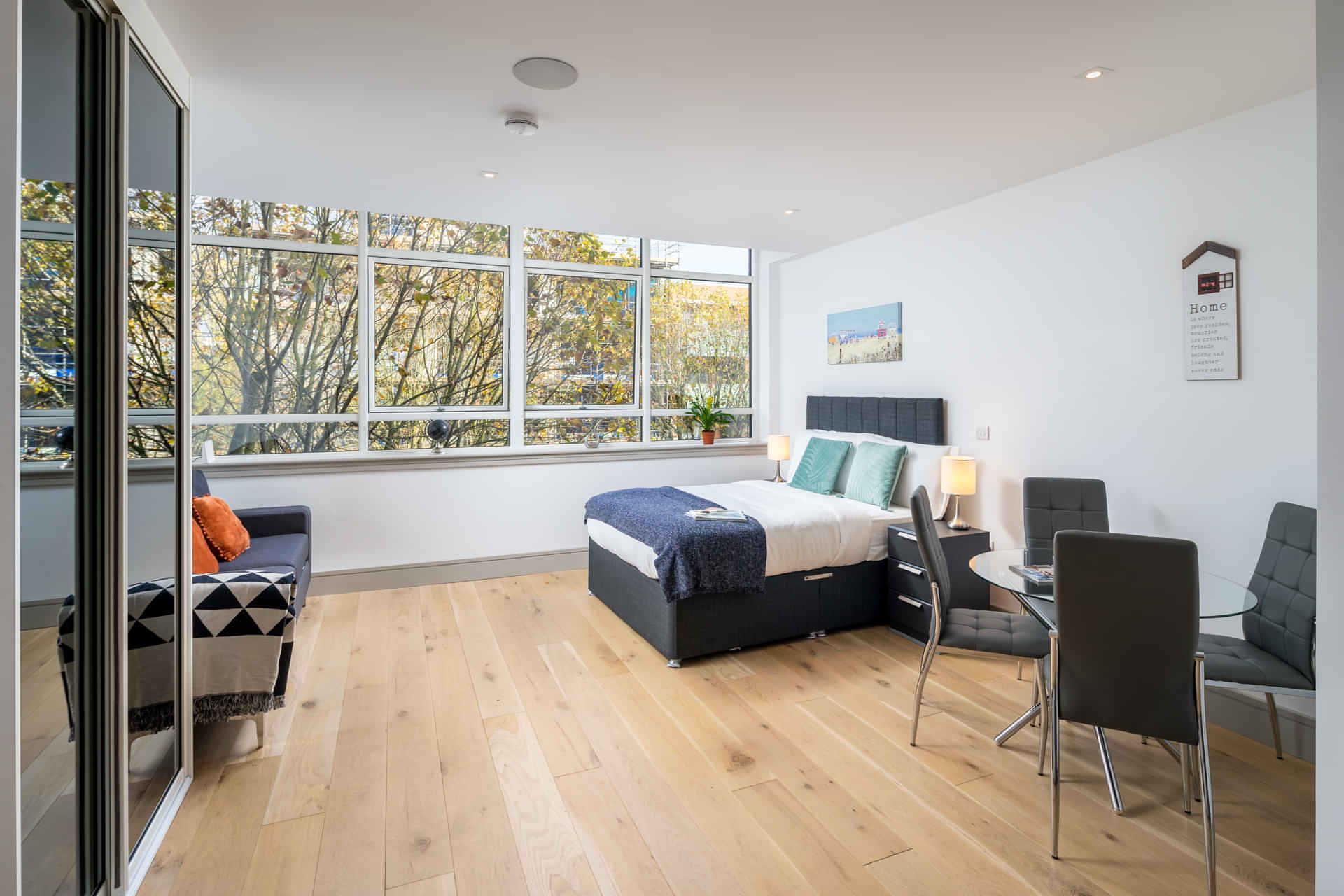 Lawrence Road 16, London - London, England, United Kingdom - Studio Flat - Bedroom