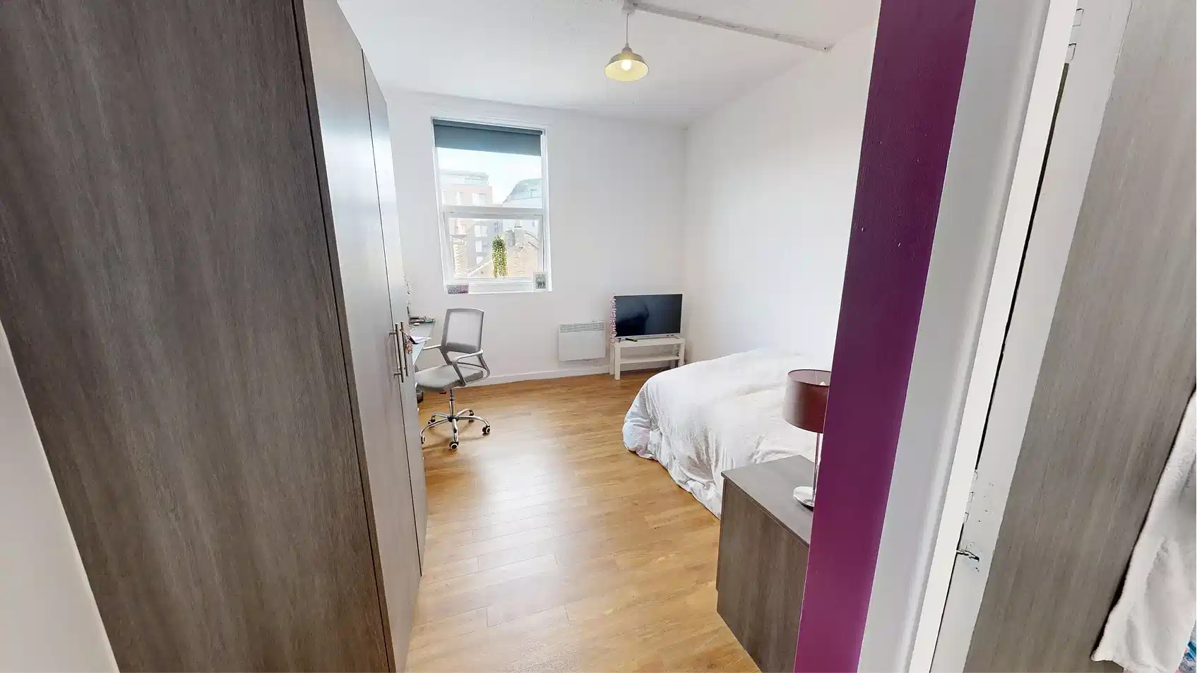 Silver Ensuite