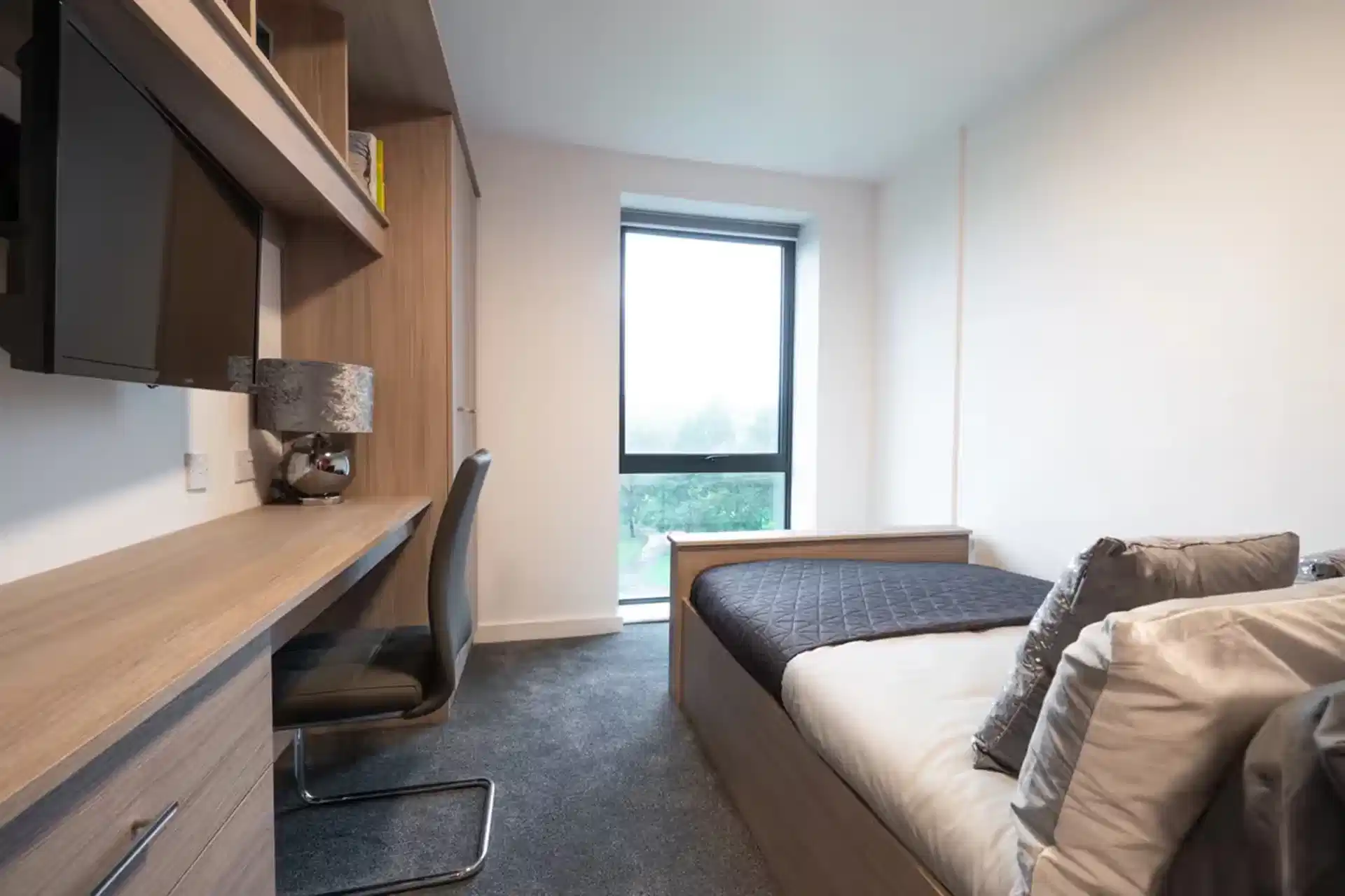 Platinum Ensuite