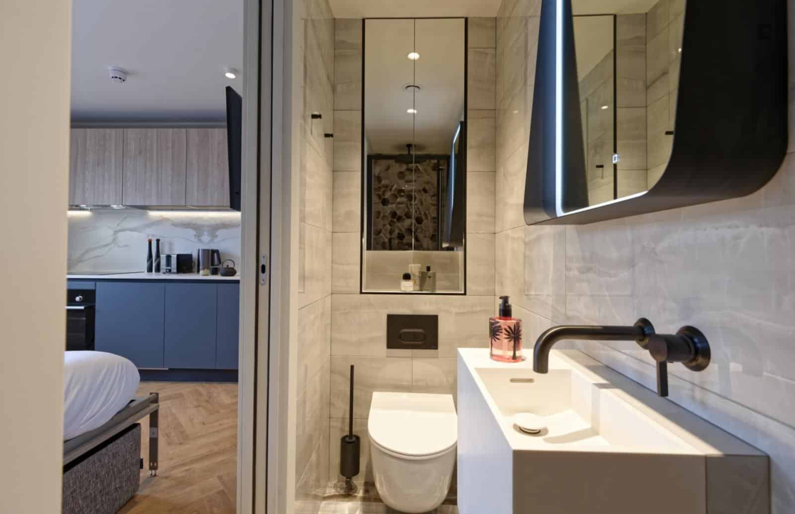 Studio Room, Foulis Ter, London SW7 3LZ (Studio 2) - London, England, United Kingdom - Studio - Bathroom