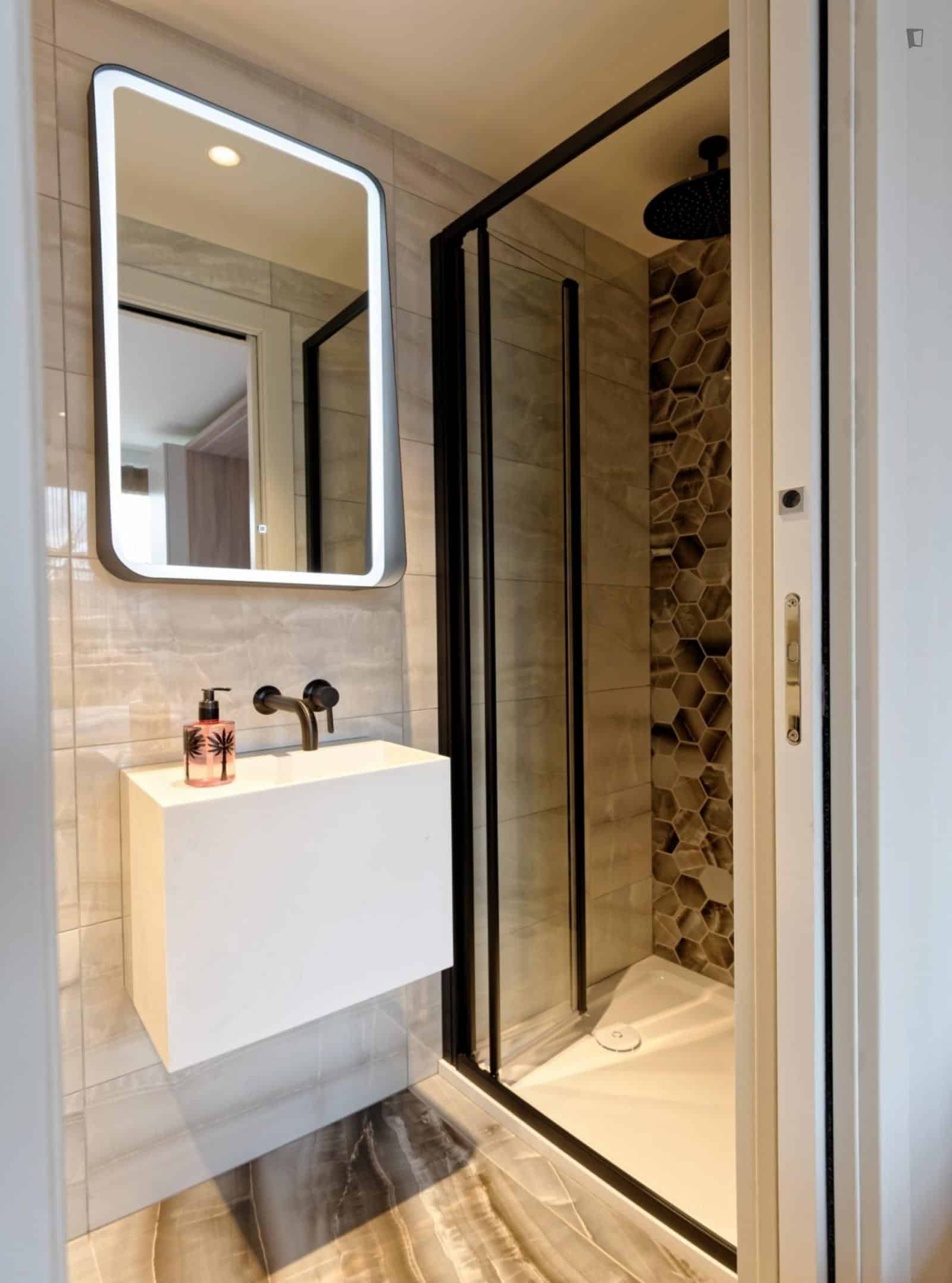 Studio Room, Foulis Ter, London SW7 3LZ (Studio 2) - London, England, United Kingdom - Studio - Bathroom