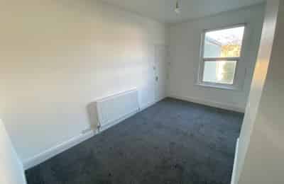Bloy Street BS5, Bristol - Bristol, England, United Kingdom - 4 Bedroom 1 Bathroom Apartment - Room