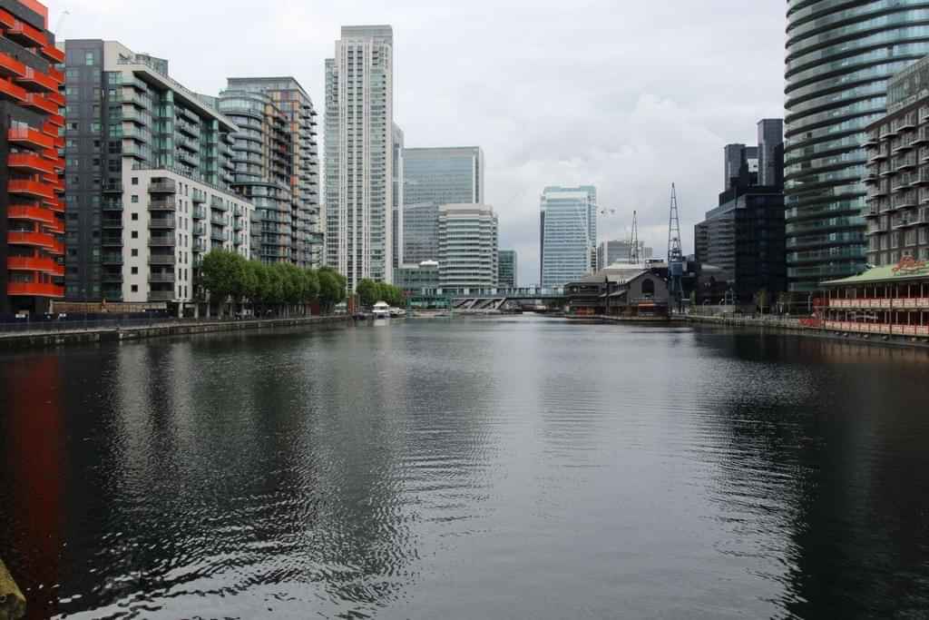 Room in a 5 Bedroom Apartment, Mellish St, London E14 8PJ - London, England, United Kingdom - Exterior