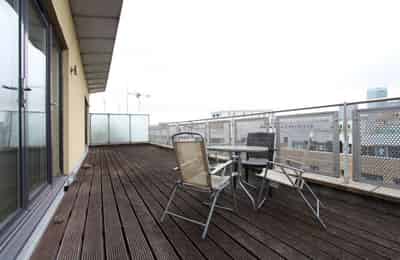 Room in a 4 Bedroom Apartment, Copenhagen Pl, London E14 7FF - London, England, United Kingdom - Amenities