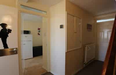 Double Bedroom Not Far From Bow Road Tube Station Checked, London - London, England, United Kingdom - 4 Bedroom 1 Bathroom Apartment - Amenities